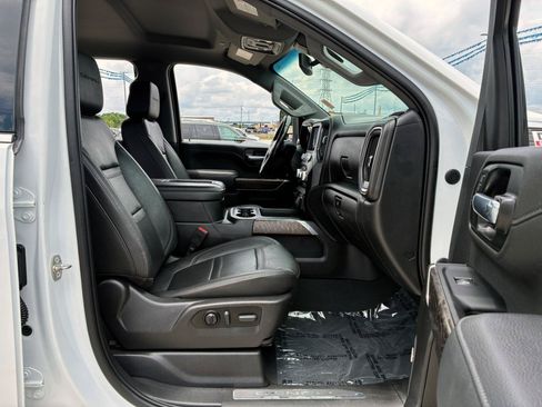 Used 2022 GMC Sierra 2500 Denali AWD/4WD image 15