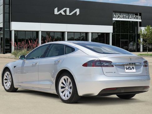 Used 2017 Tesla Model S 100D AWD/4WD image 4