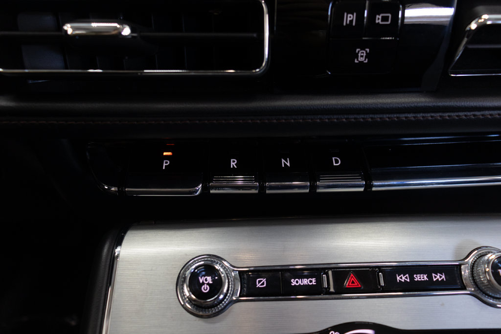 Used 2023 Lincoln Aviator AWD image 34