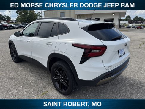 Used 2025 Chevrolet Trax ACTIV w/ Driver Confidence Package FWD image 5