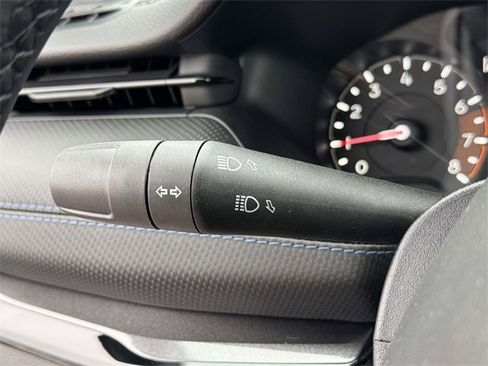 New 2026 Jeep Compass Latitude image 9