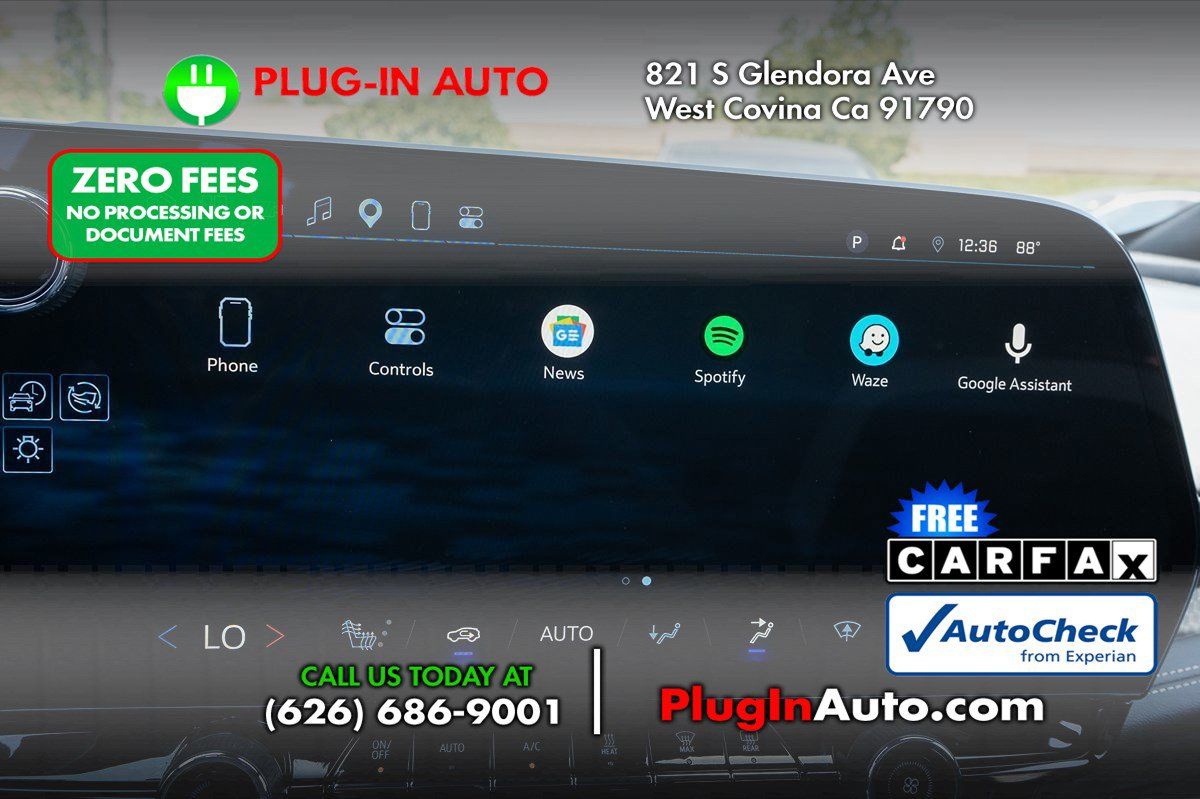Used 2024 Chevrolet Blazer EV LT AWD/4WD image 26