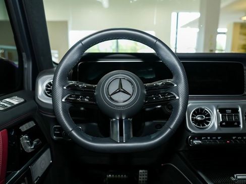 Certified 2025 Mercedes-Benz G 550 image 37