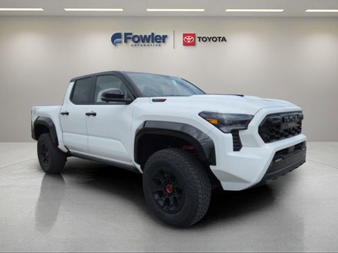 New 2026 Toyota Tacoma 4x4 Double Cab Hybrid image 1