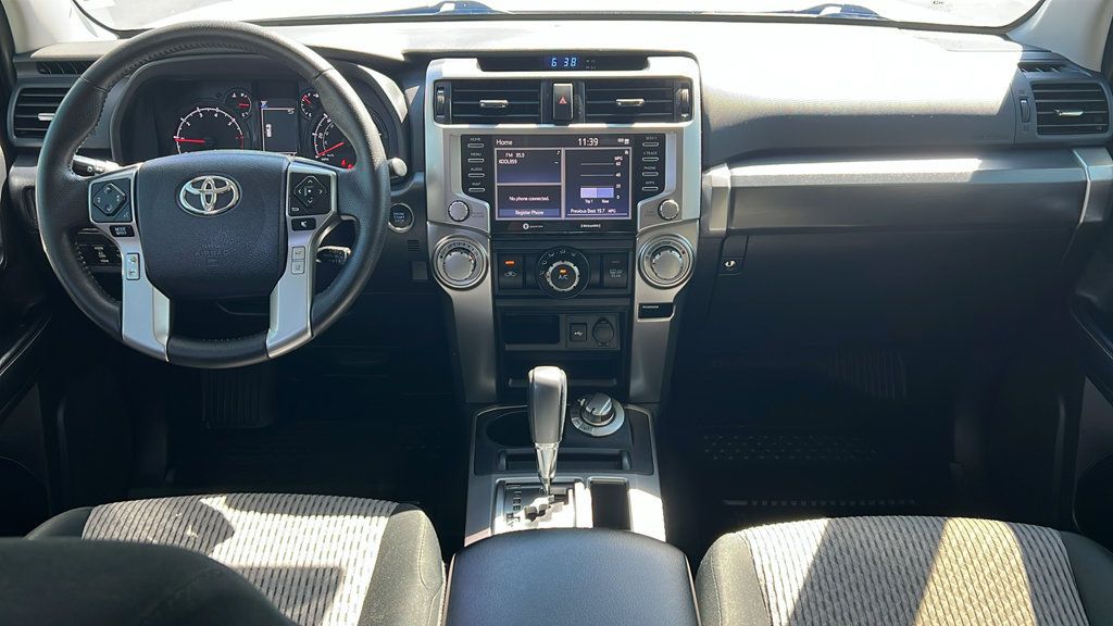 Used 2024 Toyota 4Runner SR5 AWD/4WD image 9