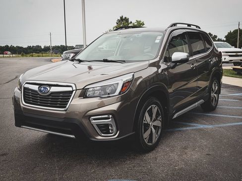 Used 2021 Subaru Forester Touring w/ Popular Package #2 AWD/4WD image 5