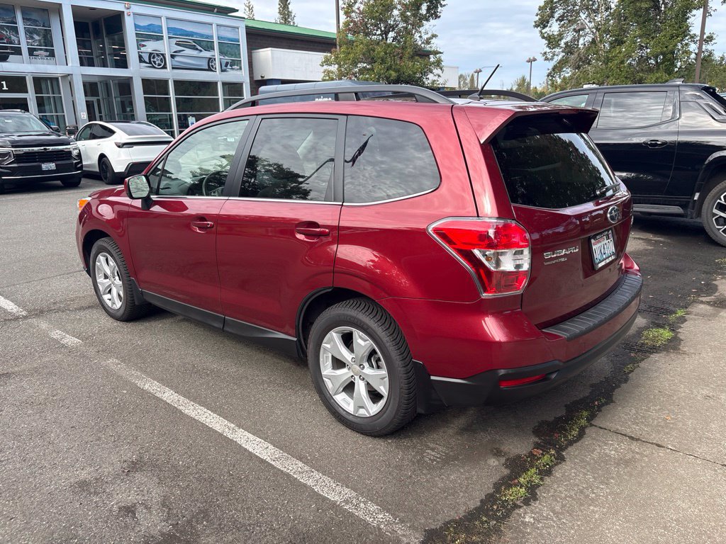 Used 2015 Subaru Forester 2.5i Limited w/ Popular Package #2 AWD/4WD image 4