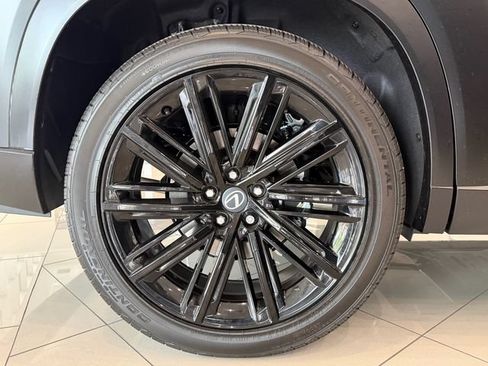New 2026 Lexus TX 550h AWD Plug-In Hybrid image 9
