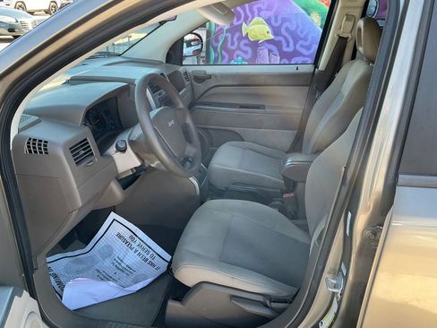 Used 2007 Jeep Compass Sport image 10