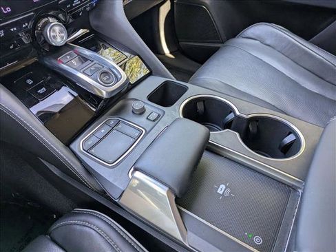 Used 2022 Acura MDX SH-AWD w/ Advance Package image 12