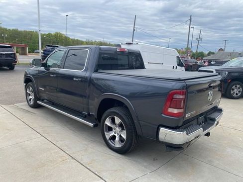 Used 2020 RAM 1500 Laramie AWD/4WD image 8