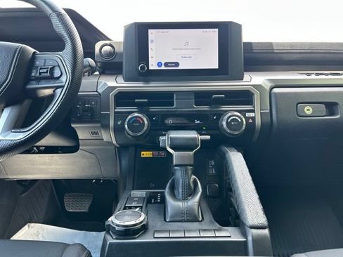 Certified 2024 Toyota Tacoma SR5 AWD/4WD image 49