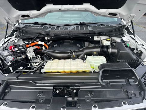Used 2022 Ford F150 Lariat AWD/4WD image 26