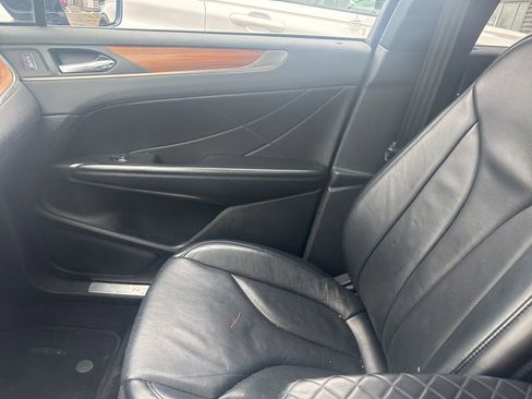 Used 2017 Lincoln MKC Reserve image 13