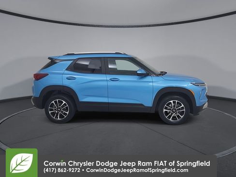 Used 2025 Chevrolet TrailBlazer LT image 17