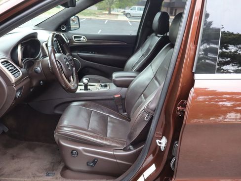 Used 2014 Jeep Grand Cherokee Summit AWD/4WD image 19