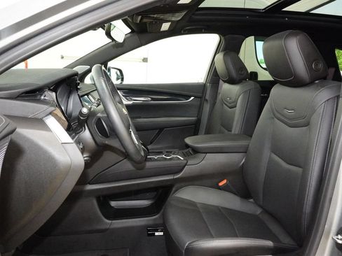 Used 2024 Cadillac XT5 Premium Luxury w/ Technology Package FWD image 27