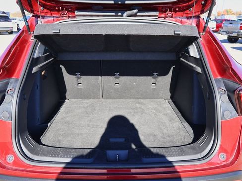 Used 2024 Chevrolet Trax LT image 5