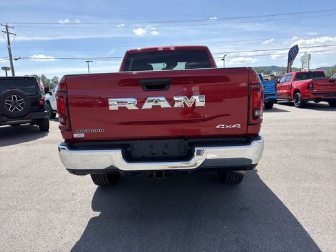 Used 2026 RAM 2500 Big Horn AWD/4WD image 8
