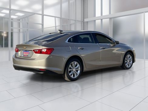 Used 2024 Chevrolet Malibu LT FWD image 6