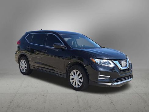 Used 2017 Nissan Rogue S FWD image 8