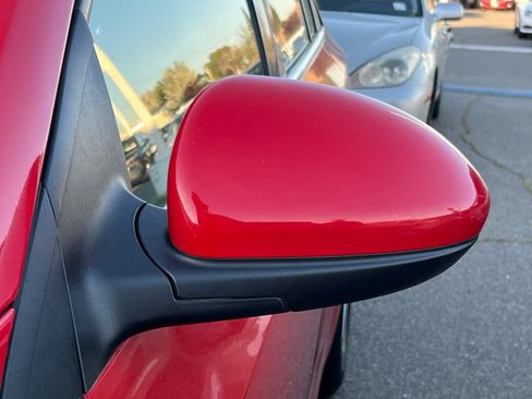 Used 2016 Chevrolet Cruze LT image 20