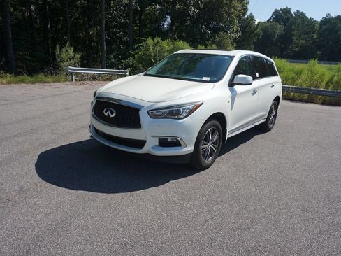 Used 2017 INFINITI QX60 Luxe AWD/4WD image 24