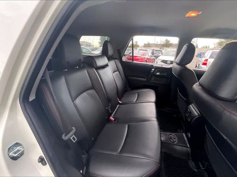 Used 2020 Toyota 4Runner TRD Off-Road Premium image 28