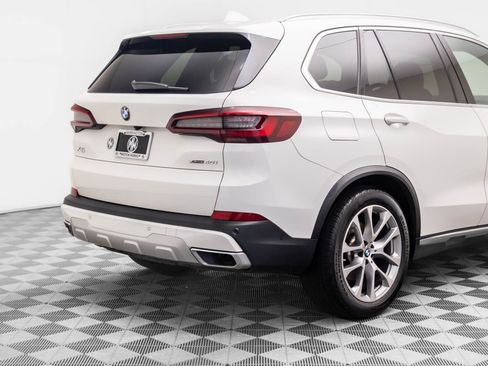 Used 2021 BMW X5 xDrive40i w/ Premium Package AWD/4WD image 32
