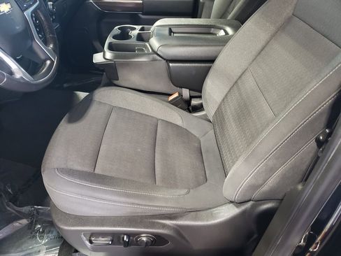 Used 2021 Chevrolet Silverado 3500 LT w/ Convenience Package image 11