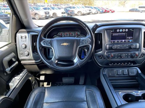 Used 2018 Chevrolet Silverado 1500 LTZ Z71 w/ LTZ Plus Package image 17