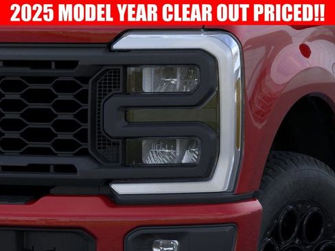 New 2025 Ford F250 Lariat w/ Lariat Ultimate Package image 18