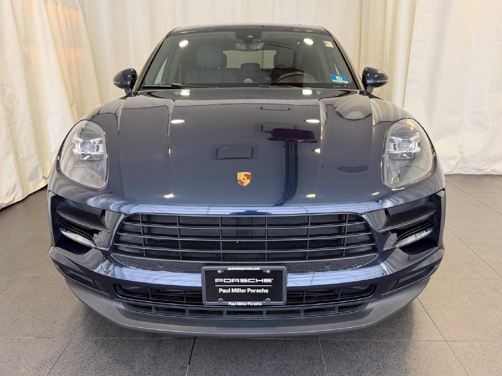 Certified 2020 Porsche Macan AWD/4WD image 6