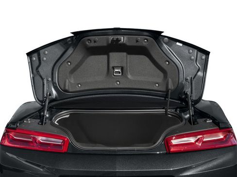 Used 2017 Chevrolet Camaro LT RWD image 15