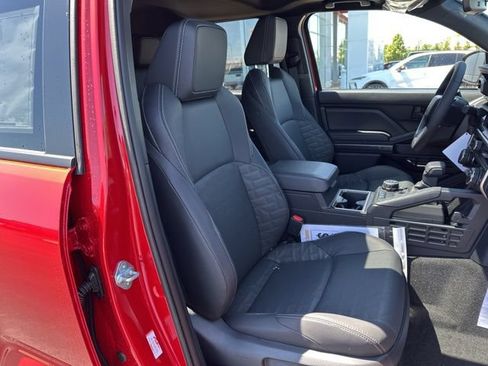 New 2026 Toyota 4Runner TRD Off-Road Premium AWD/4WD image 24