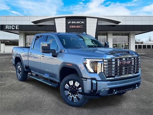 New 2026 GMC Sierra 2500 Denali w/ Denali Reserve Package image 1
