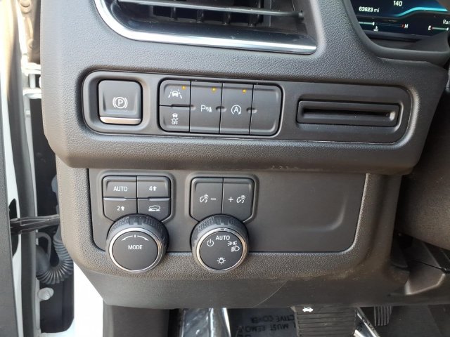 Used 2024 Chevrolet Tahoe LT AWD/4WD image 24