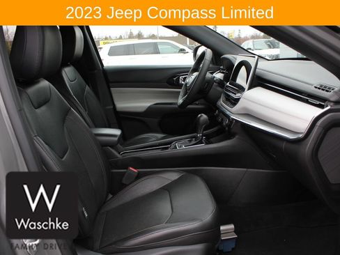 Used 2023 Jeep Compass Limited w/ Elite Group AWD/4WD image 21