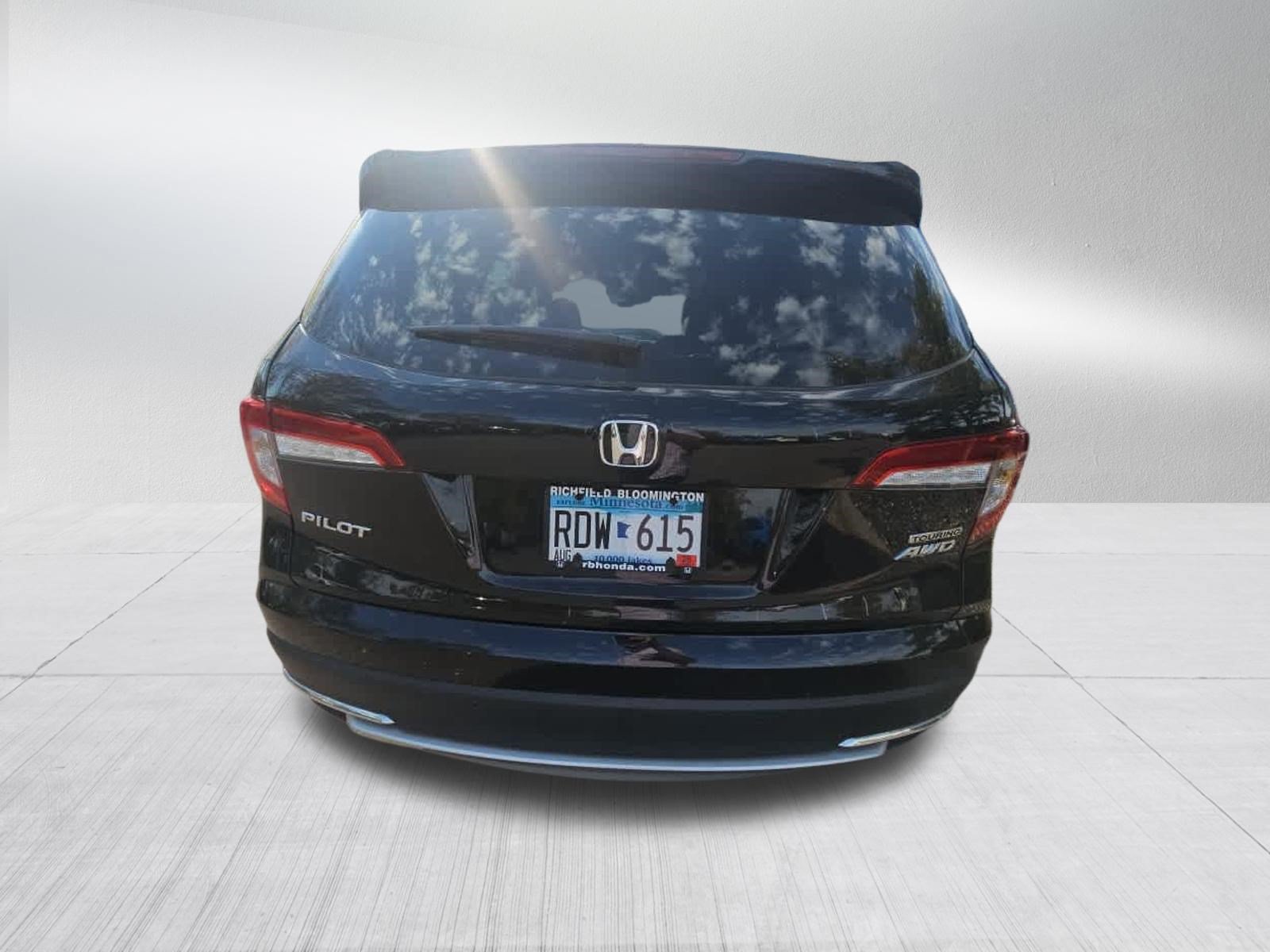 Used 2022 Honda Pilot Touring image 5