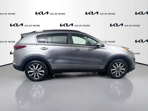 Used 2019 Kia Sportage EX w/ Option Group 040 FWD image 9