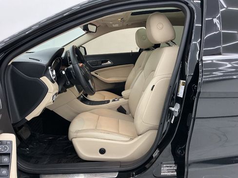 Used 2015 Mercedes-Benz GLA 250 w/ Premium Package image 14