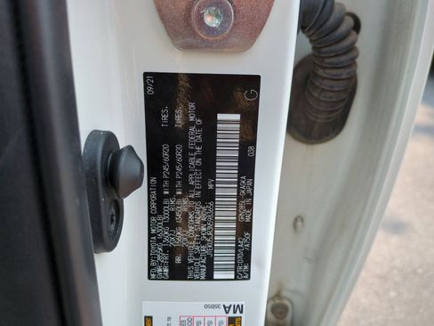 Used 2022 Toyota 4Runner Limited image 35