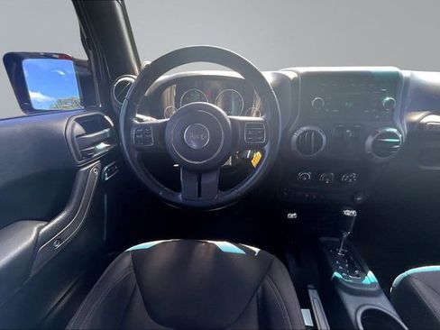 Used 2014 Jeep Wrangler Sport AWD/4WD image 8