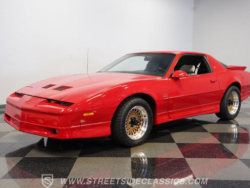 Used 1988 Pontiac Firebird Trans Am RWD image 6