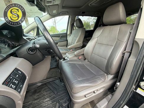 Used 2015 Honda Odyssey Touring image 12