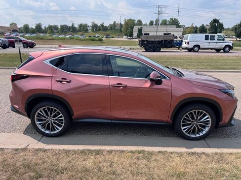 Certified 2025 Lexus NX 350 AWD w/ Premium Package image 8