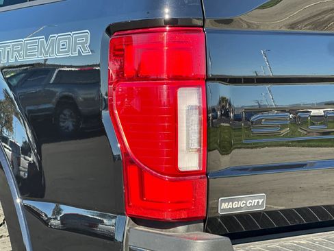 Certified 2021 Ford F250 Lariat image 26