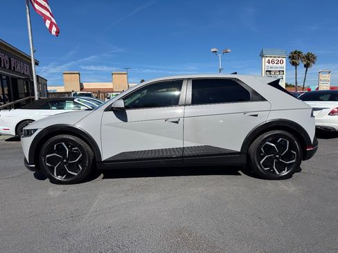 Used 2024 Hyundai Ioniq 5 SE image 8