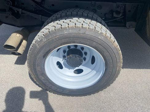 Used 2011 Ford F450 XL w/ Trailer Tow Pkg image 32