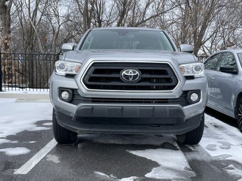 Used 2023 Toyota Tacoma SR5 image 2